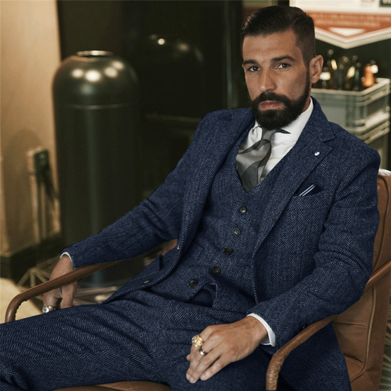 Szary wełniany tweedowy garnit – Men'S Grooming Daily recenzja i cena